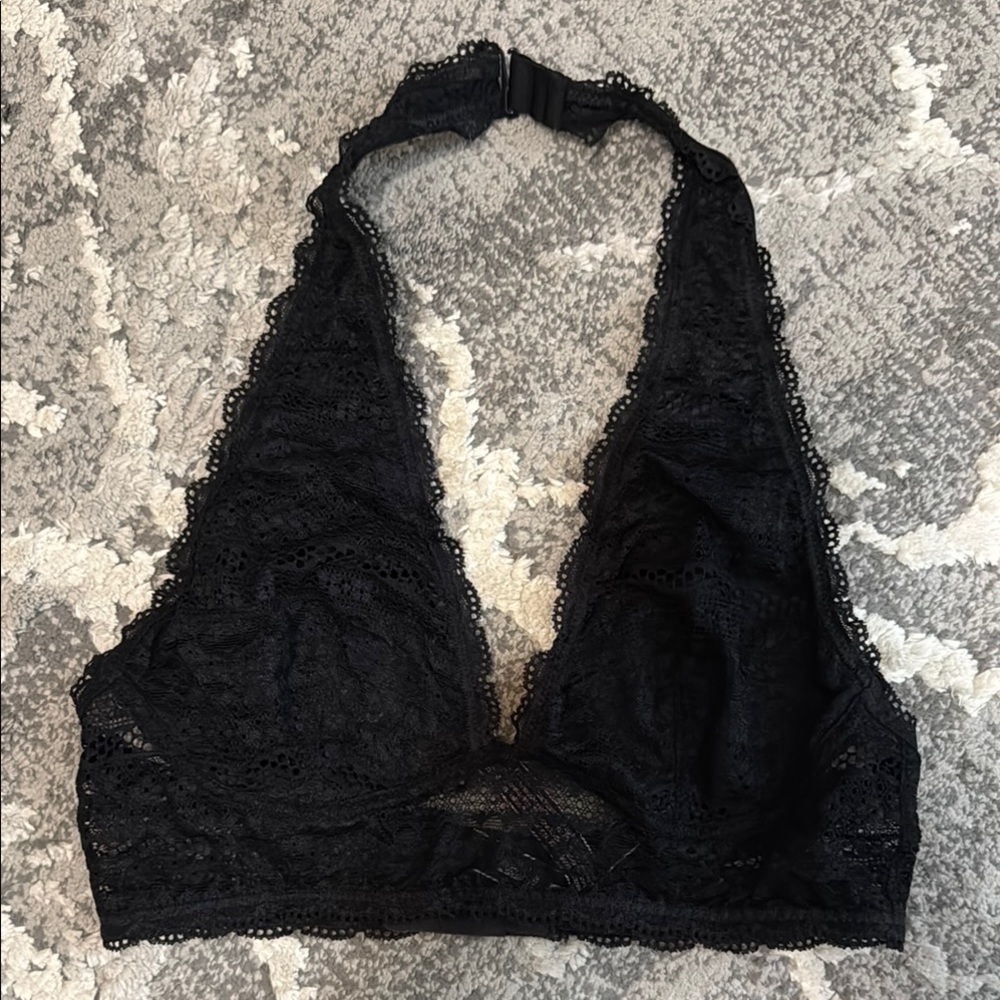 Victoria’s Secret Elegant Black Lace Bralette Size M